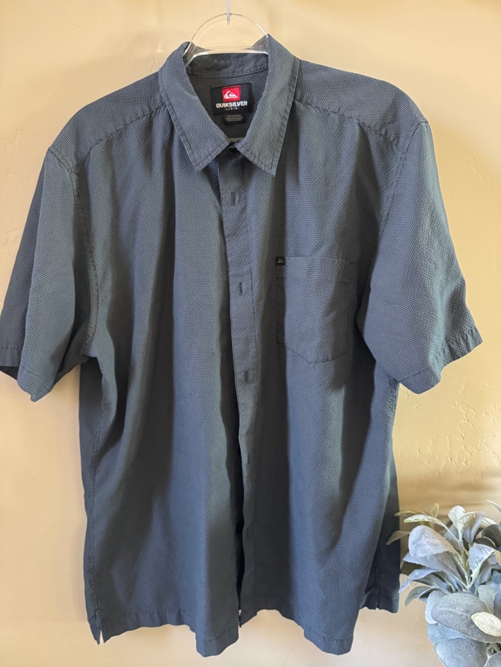 Quiksilver Men's Short Sleeve Button-Down Shirt - Slate Blue